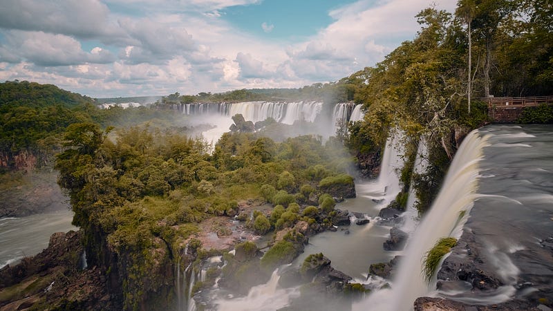 Iguazu Falls, Brazil/Argentina